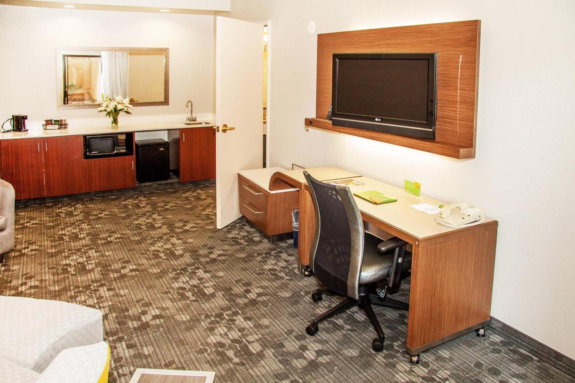 Courtyard By Marriott Rocky Mount Hotel Bagian luar foto